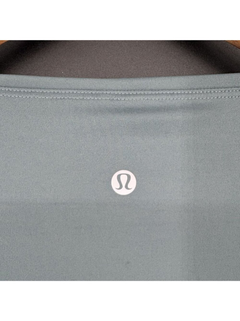 Lululemon Womens Nulu Back In Action Long Sleeve Top 10 Green Activewear Workout - Picture 3 of 6